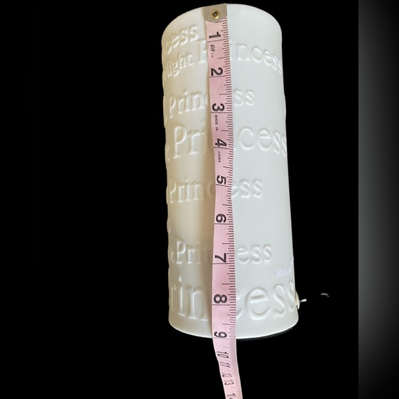 StoneWitWords Girls Lamp 60w - Picture 8 of 10